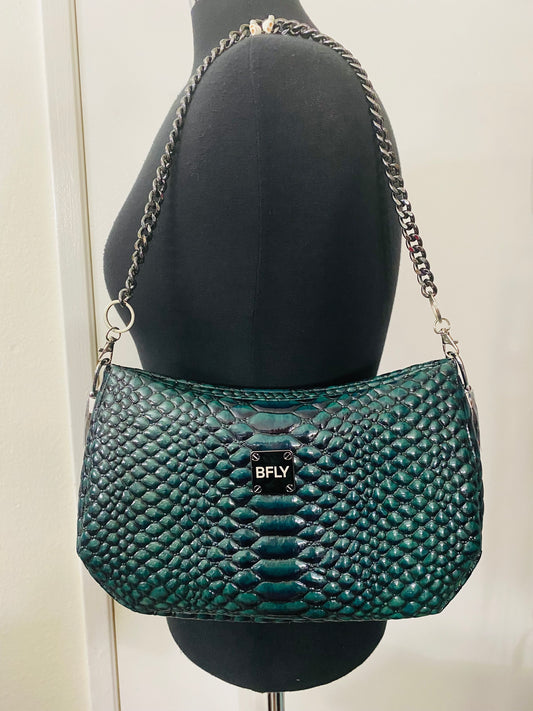 Dragon shoulder bag with chain strap