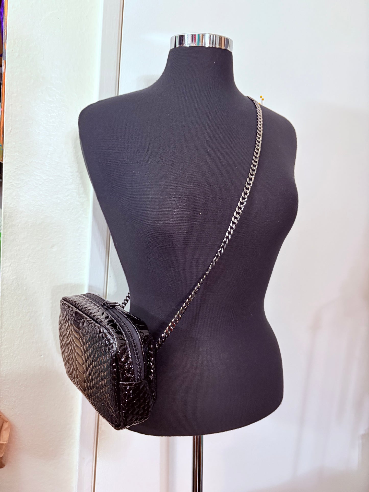 BLACK DRAGON 3d embossed BOXY VERSATILE BOXY BAG