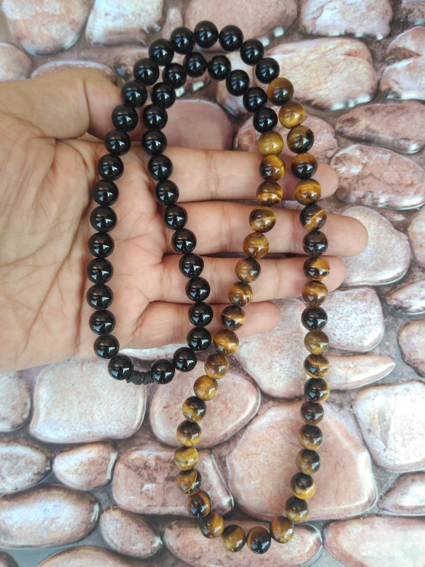 TIGER EYE & ONYX BEADED NECKLACE 50/50 STYLE