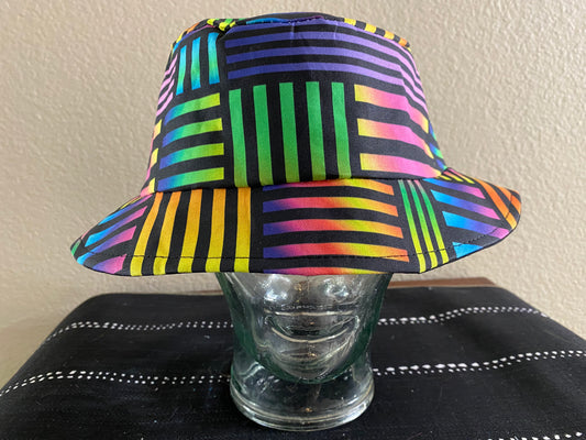 TECHNICOLOR BUCKET HAT